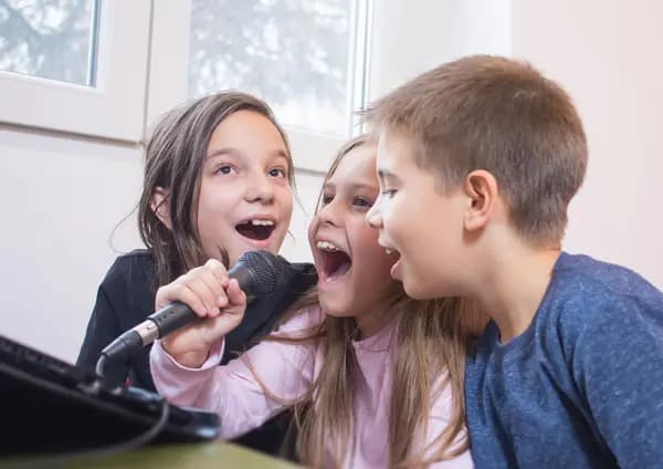 Musikskolens Spirekor og Fridas Superkor