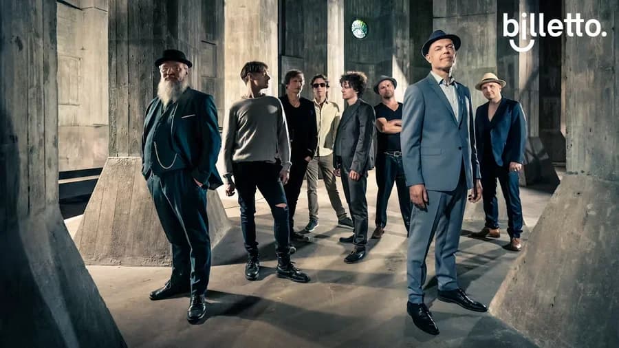 Thorbjørn Risager & Black Tonadoes