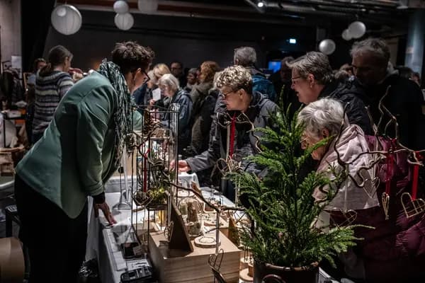 Design-julemarked på Holmegaard Værk